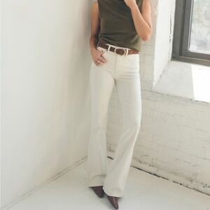 NWT Abercrombie + Fitch High Rise Boot cut in ecru